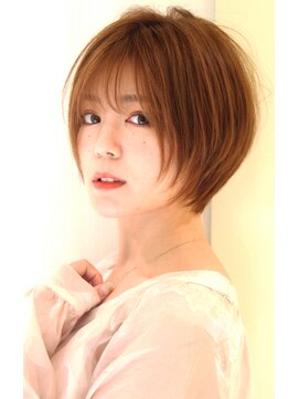 レウナ 外苑前(Reuna) 30代40代大人可愛いショートボブ　小顔ショートボブ