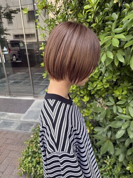 ハピネス クローバー 八木店(Happiness CLOVER) 【30代.40代限定】まとまり艶ショート/白髪ぼかし/髪質改善