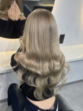 ラピス 福岡天神店(Lapis) ハイトーンカラー