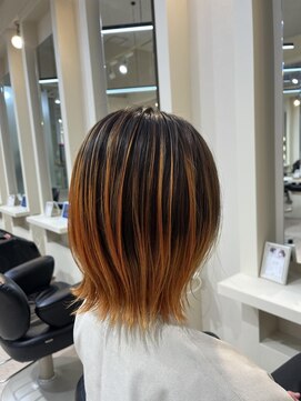 タヤ イオンモール津田沼North店(TAYA) プレイングカラー