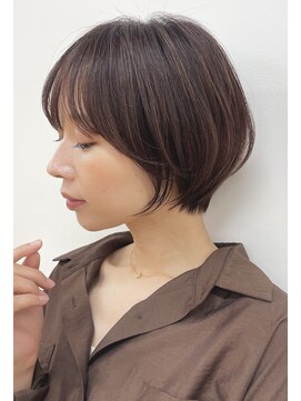 タヤ 丸の内店(TAYA) フェミニンショート