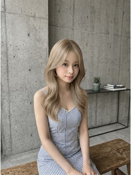 ロア 江坂(LOA) 残留しないハイトーンミルクティー