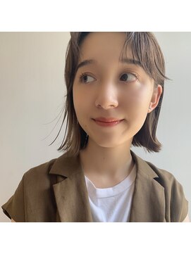 ラナ 渋谷(Lana) 【Chill】伸ばしかけok◎切りっぱなし外ハネボブ/三矢ちなつ