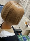 ミルクティーベージュ