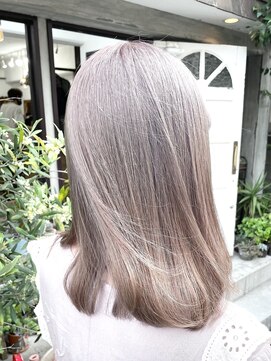 リッカ(RICCA) 【ハイトーンカラー】パールベージュ♪恵比寿/ダブルカラー