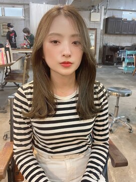 メーヴェ(Mowen) [ オリーブグレージュ ]