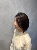 大人ショートの艶髪アッシュブラック◇くびれボブ