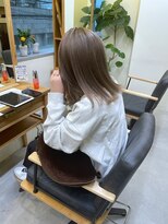 ヘアーポケット リタ(HAIR POCKET ritta)&nbsp;切りっぱなしロブ　×  アッシュベージュ