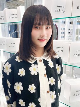ノエロク 岐阜(noe rok) ショコラグレー前髪ありのレイヤースタイル