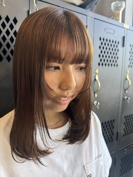 アチーブリス(achieve Liss) 20代30代40代レイヤー シースルーバング 無造作ミディアム