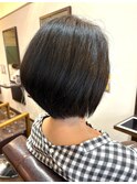 ショートボブ/グラデーション40代50代60代