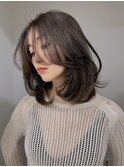 顔まわりレイヤーカットアッシュブラウン髪質改善似合わせカット