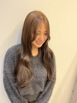 アチーブリス(achieve Liss) ブリーチ無しダブルカラーセンターパート小顔フェイスレイヤー