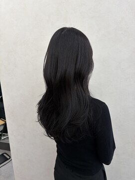 クム 横浜(qumu) 【qumu】ロングレイヤー×暗めカラー