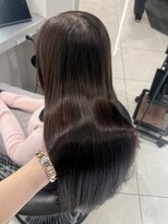 ユーフォリア 池袋東口駅前店(Euphoria)&nbsp;【Euphoria Rina】ナチュラルストレート×モカグレージュ