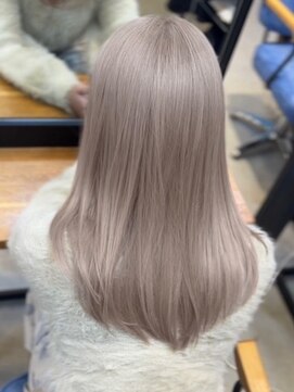 ネハス ナガオカ(nehus.nagaoka) ブリーチ/イメチェン/ホワイトブロンド/外ハネボブ/美髪/