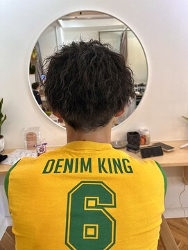 ブルーム(BROOM) ツイストスパイラルパーマ