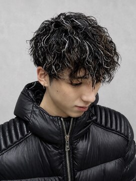 スター(STAR) ホワイトメッシュ×無造作パーマ|色気ヘア