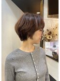 大人の上質ショートレイヤー：似合わせカットで叶える極上の品