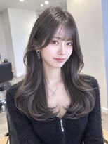 エヌアイ オモテサンドウ(ni omotesando)&nbsp;ゆる巻き◎＊くびれレイヤー顔周りカット/ラベンダーグレージュ