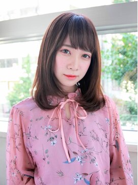 ルティア(Lutia) 斜めバング アッシュベージュ★★