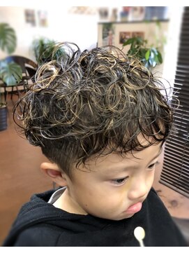 ヘアーメイク クーラ 行橋店(Hair make CURA) キッズカット☆七五三