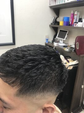 バーバー ヤングケン(BARBER YOUNGKEN) ヌレパン風