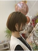 大人ショート/グレイアッシュ/束感ショート/ヴェールカラー/暗髪