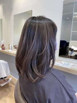 フレリス(FreRis) 大人かわいいバレイヤージュ　暗めグレー