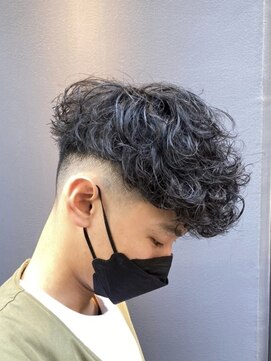 メンズサロンドットリアン(dot. lien) 無造作スパイラルパーマスペインカールメンズパーマ