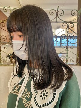 フランチェスカ(Francesca) 韓国風顔周りレイヤーカット×ストレート　ミディアムヘア