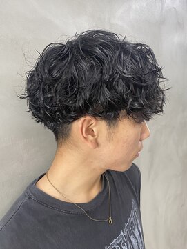 スー 渋谷(suu) 波巻きスパイラルパーママッシュショート無造作パーマ刈り上げ