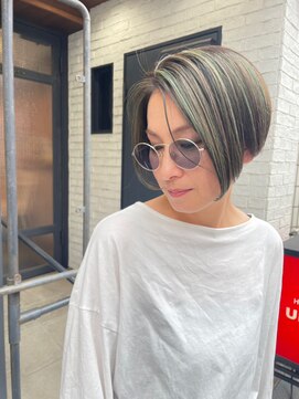 アンチェイン(UNCHEI N) モードすぎない今っぽボブ