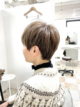 クリアリティ ヘアーサロン 京都駅前本店(clarity hair salon) 白髪ぼかし×ベリーショート@1101_hairstyle ●148●