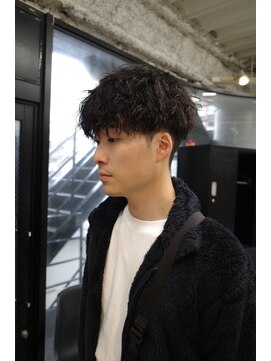 スレイ 西宮(SLAY) 波巻きハイライトアップバングツーブロックマッシュ