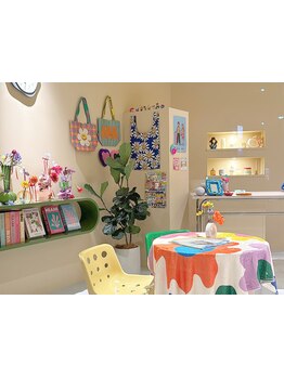 洗練された上質空間で、癒しのひと時を―。日常を忘れてのんびりとした時間をお過ごしください☆