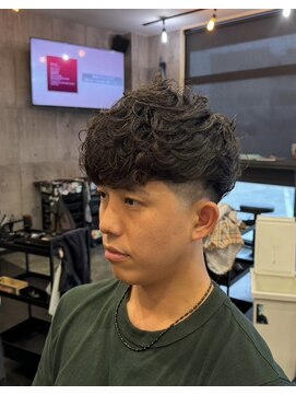 バーバー ショップ ネオ(BARBER SHOP NEO) スペインカール