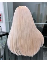 ナナ(NANA)&nbsp;ホワイトミルクティーベージュ・ダブルカラー・ケアブリーチ