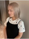 ベージュ系カラー