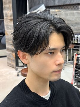 ネオン(NEON) フェザーショート