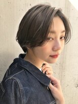 毛流れパーマ　ハンサムショート