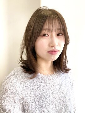 ミドル(MIDDLE) レイヤーカット/外はね/府中