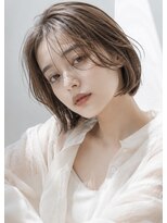 ラベストオイケ(LOVEST OIKE) 【LOVESTOIKE】透け感ショートボブ × アッシュベージュ