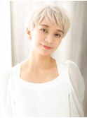 大人ショートヘア/ホワイトアッシュ/ブリーチ/20代/30代/40代e