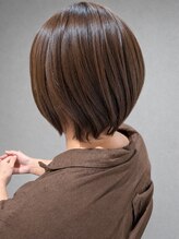 ピリ(pili)&nbsp;艶髪ショート