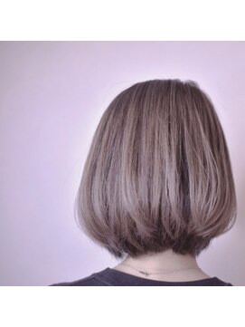 ポート 蕨(PORT) たっぷりハイライトのミルクティーベージュ