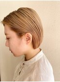 丸みミニボブ×ブロンドベージュ