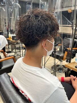 シスタ(SISTA) 【SiSTA】田中ツイストスパイラルスキンフェード韓国マッシュ