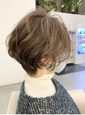 ハンサムショート＋ゆるウェーブ