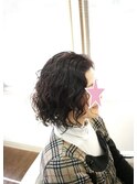 ウエーブ風癖毛ボブ
